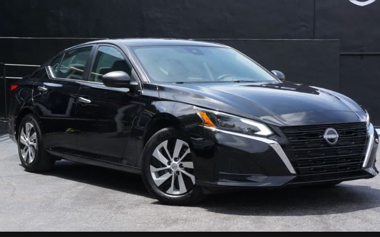 2025 NISSAN ALTIMA — photo 1