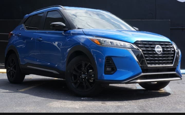 2024 NISSAN KICKS — photo 1
